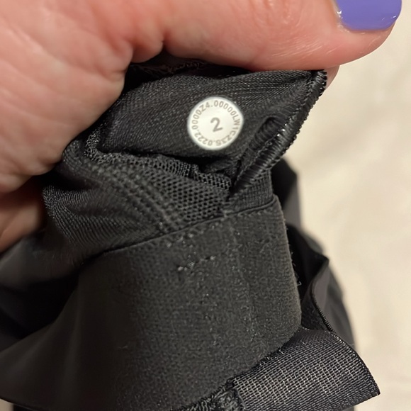 Lululemon Invigorate Training Tank Top - Picture 3 of 3